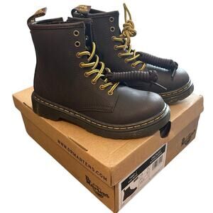 NIB Dr. Martens Youth 1460 Wildhorse Leather Lace Up Boots In Dark Brown Size 1